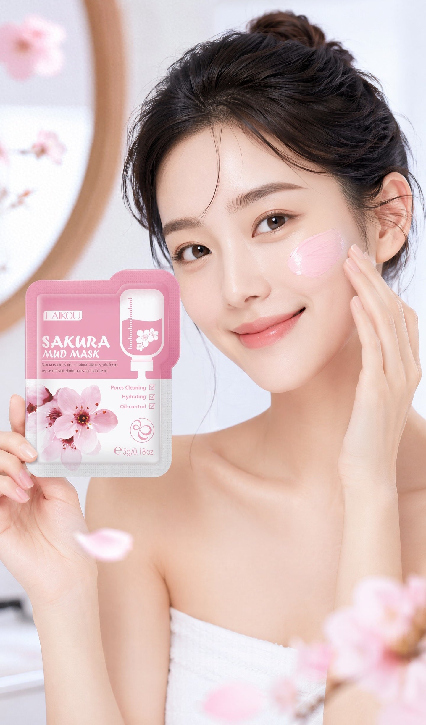 Lycome Sakura Mask Mud 5g Single Pack.